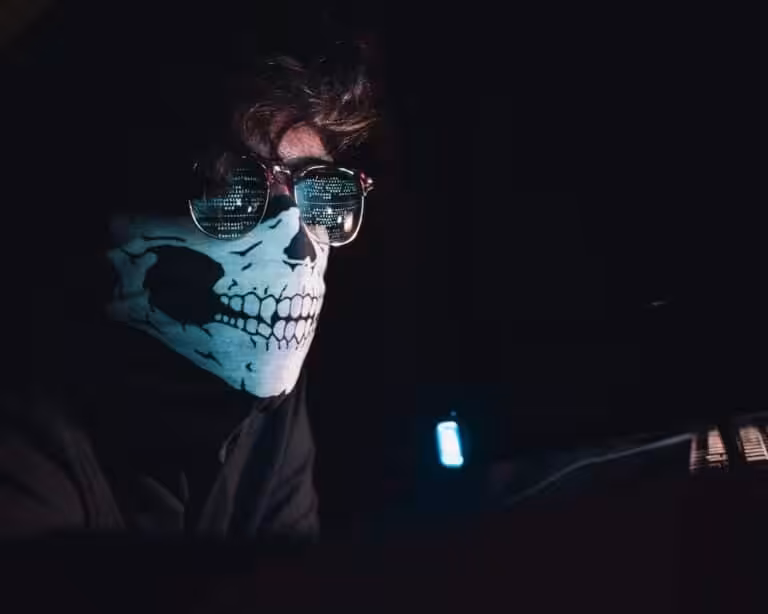 Planning for a cyber attack 17 cyberhacker 1200px